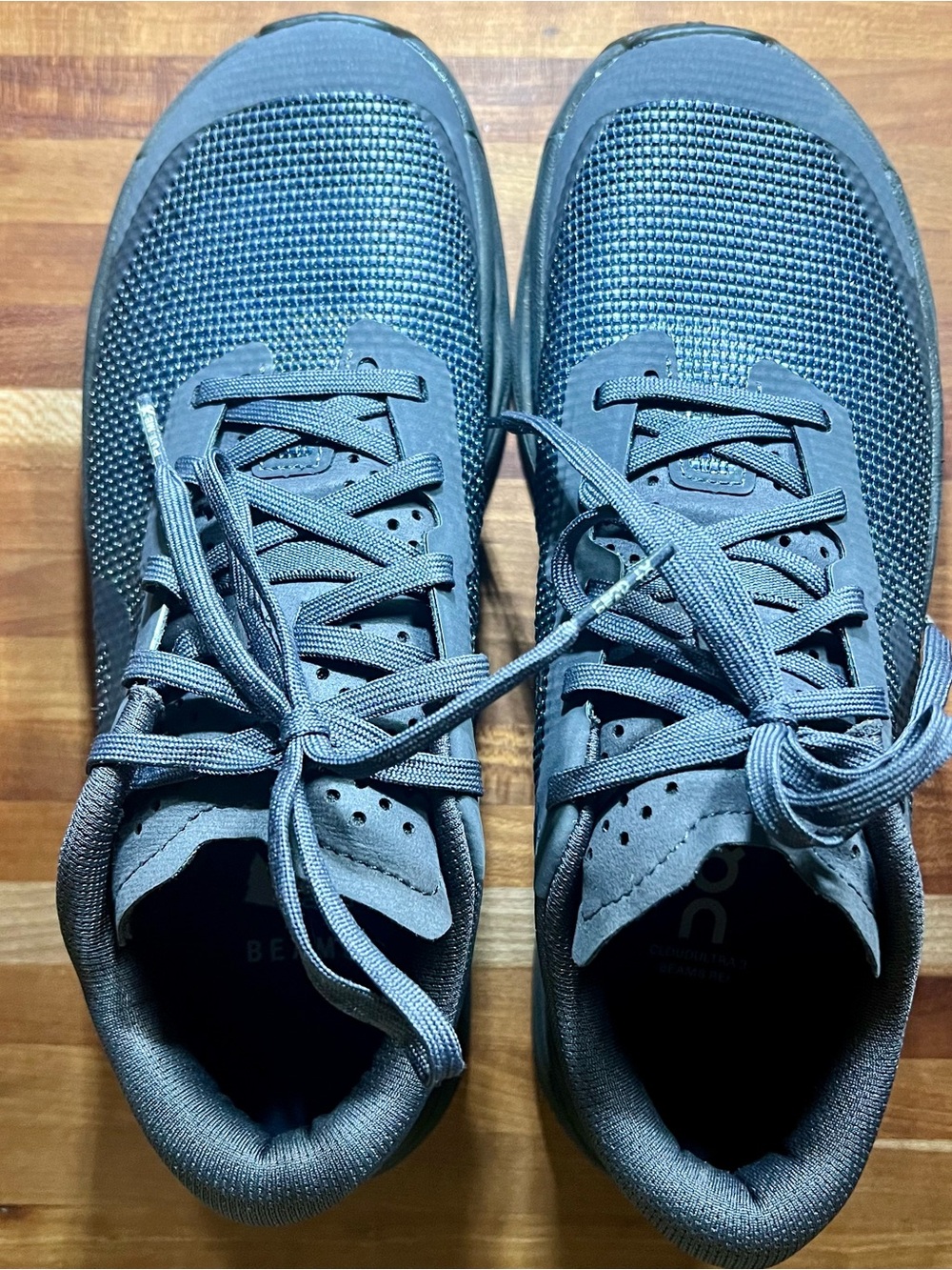 OnCloud/REI Cloudultra 3, Beams, Blue/Black, Size Womens 6.5, Low Mileage, Clean